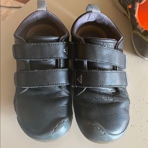 ROAN leather (black)